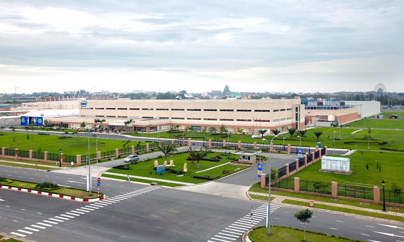 US Intel choose lease factory in Vietnam